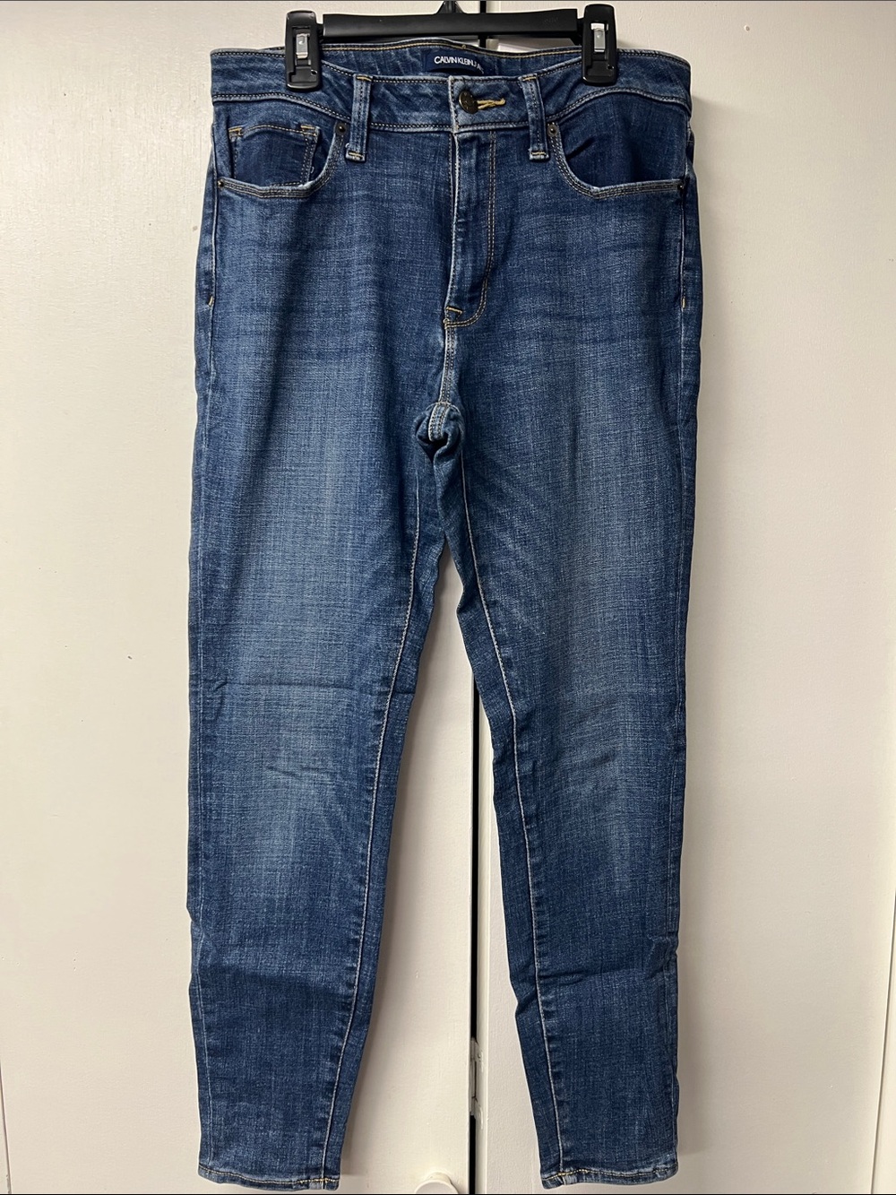 Calvin Klein Women’s Slim Straight Jeans - Dark Blue Wash